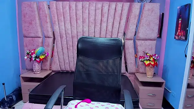 sarah_sweett_'s Live XXX Chat