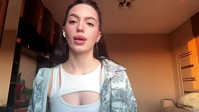 AmyReeves: онлайн-секс-чат