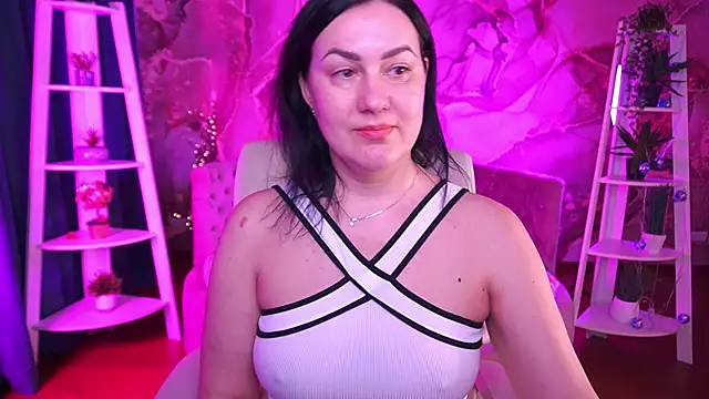 Chat XXX en directo de VelvetLuck