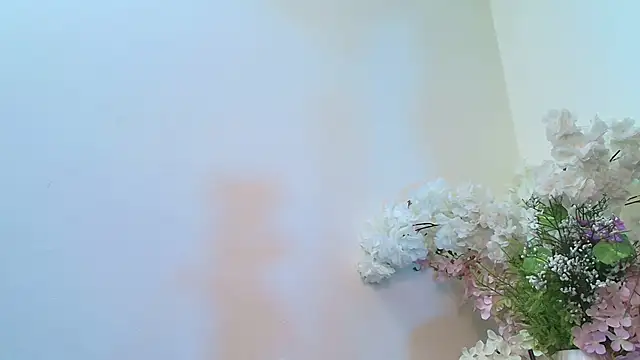 XXX chat uživo modela Kiaraa88