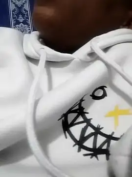 Chat +18 de FlameZee ao vivo