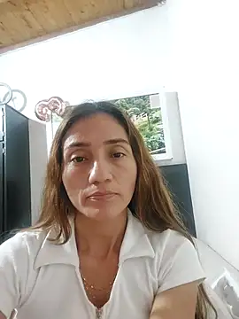 isaa- webkamerás műsora