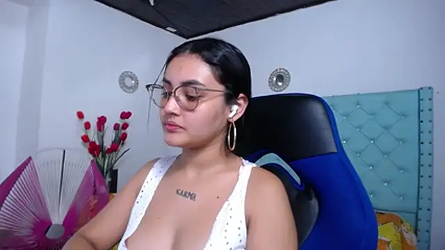 kathe-mills235のライブXXXチャット