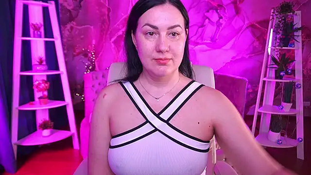 دردشة VelvetLuck الجنسية المباشرة