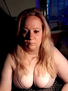 Živý XXX chat Missy_DM