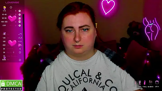 Alicia_love00 élő XXX-chatje