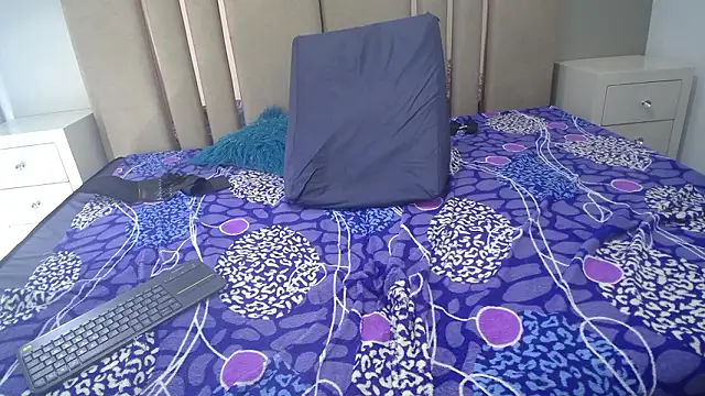 Chat +18 de violet_angel13 ao vivo