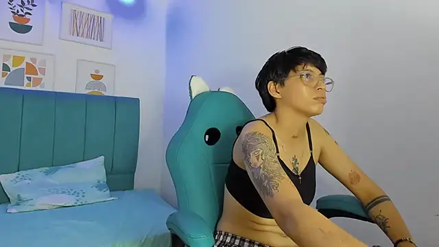 ivyheat3's Live XXX Chat