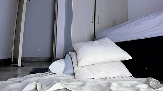 Skarleth69 Live XXX-chat