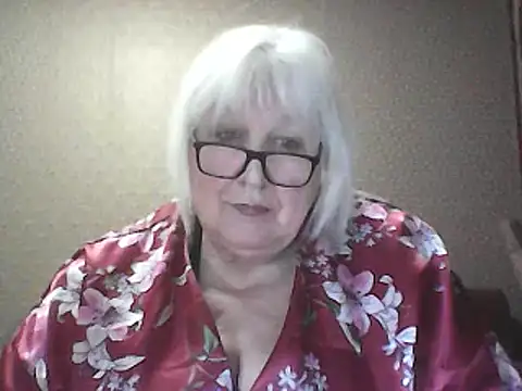 Alexia64231 现场XXX聊天