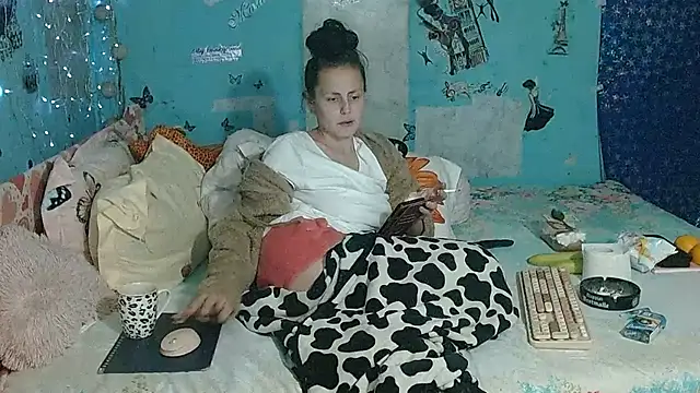 brighteyes77's Live XXX Chat