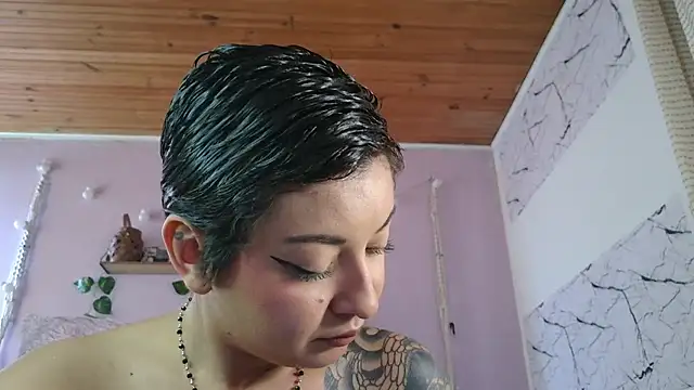 juaaanaaa Adlı Modelin Canlı XXX Sohbeti