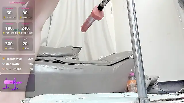 Živý XXX chat fox-yiyi