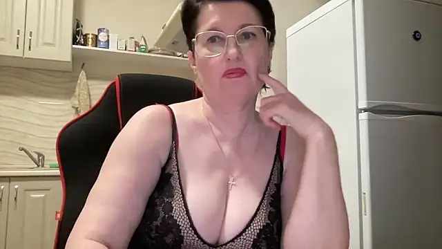 Chat +18 de _HotMilfPussy_ ao vivo