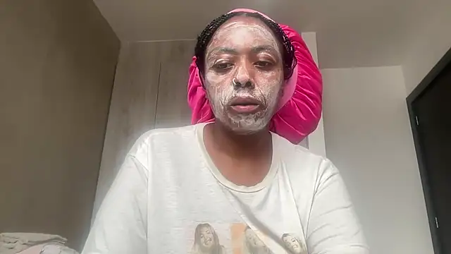 ChocolateCakeQueen's Live XXX Chat