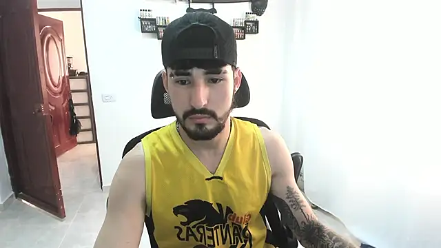 DmitriSanders' Live XXX Chat