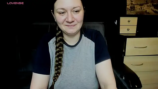 AlisaBacker élő XXX-chatje