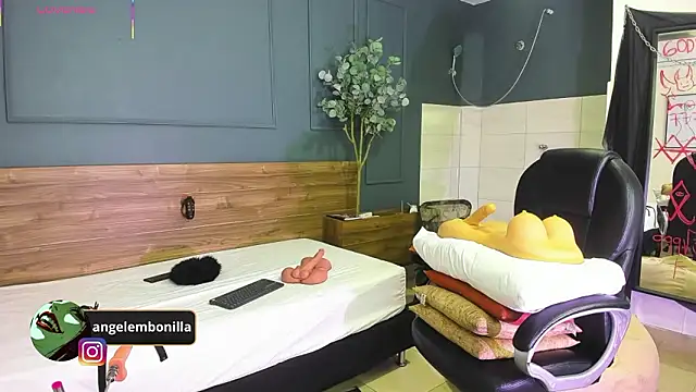 Fallen_Angel999777's Live XXX Chat