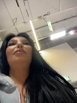 Tisha_Busty live XXX chat