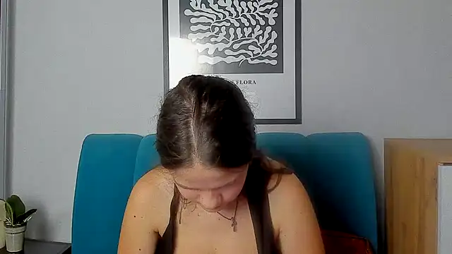 AdeleCruz élő XXX-chatje