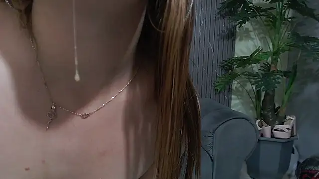 denise_babe_ élő XXX-chatje