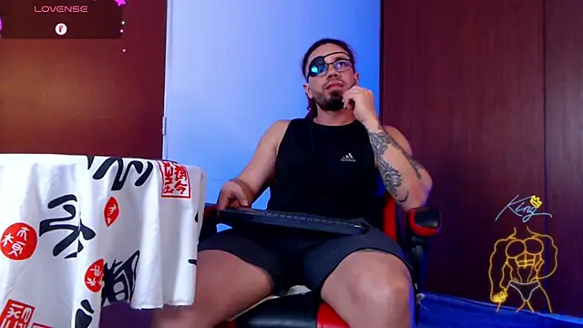 pirata_fitness' Live XXX Chat