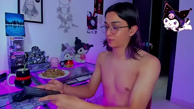 KeitaMoon's Live XXX Chat