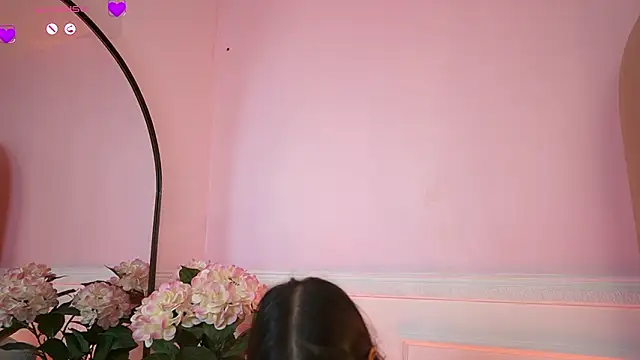 MilaCrave's Live XXX Chat