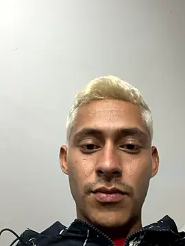 Chat +18 de Boy_hot- ao vivo