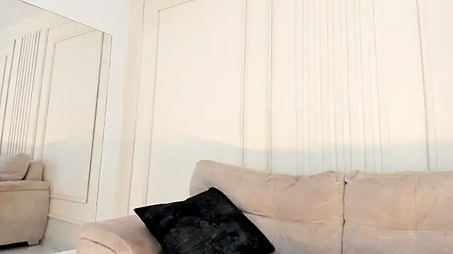 Arianaa_Cooper_ Chat XXX in diretta