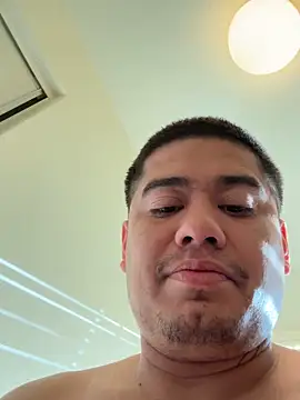 Sweetdickwill's Live XXX Chat