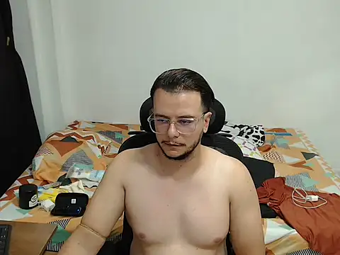 Show modela dirtyboyy_96 na web-kameri