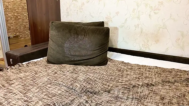 MARMELADINKA-'s Live XXX Chat