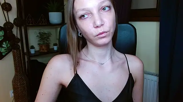 Chat XXX en directo de EmillyPlay