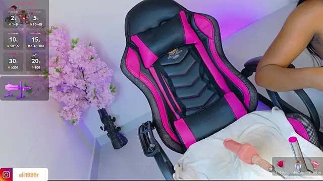 HollyJorda's Live XXX Chat