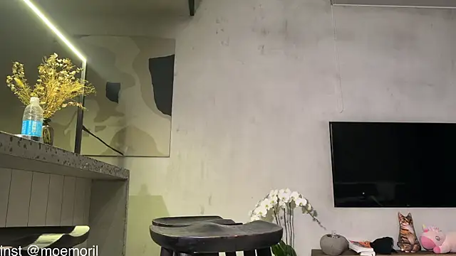 Golden_Aline 即時 XXX 聊天