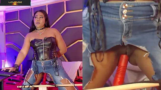 Scarlettt_Ass' Live XXX Chat