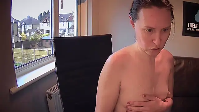 Chat XXX Live eatmypie69