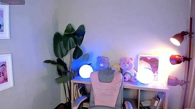 Mystic_blue's Live XXX Chat