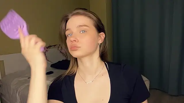 EarthaStinett 现场XXX聊天