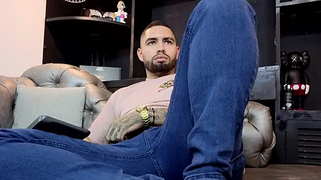 matteosantos: απευθείας συνομιλία ΧΧΧ