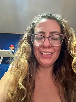 Chatroom XXX en direct de miss_hanna07