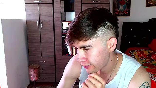 samael1107 লাইভ XXX চ্যাট