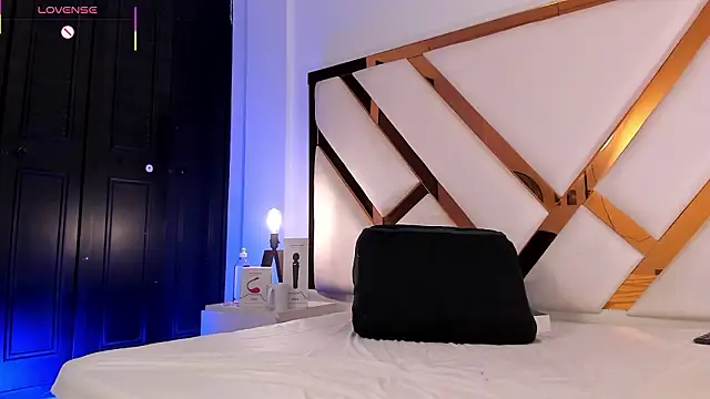 Aron_cruz 现场XXX聊天