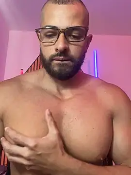 magnumchris webkamerás műsora