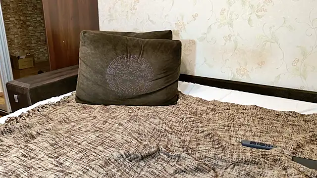 MARMELADINKA-'s Live XXX Chat