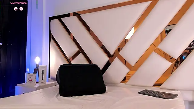 Aron_cruz ওয়েবক্যাম শো