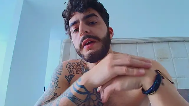 Živý XXX chat thomas_gun