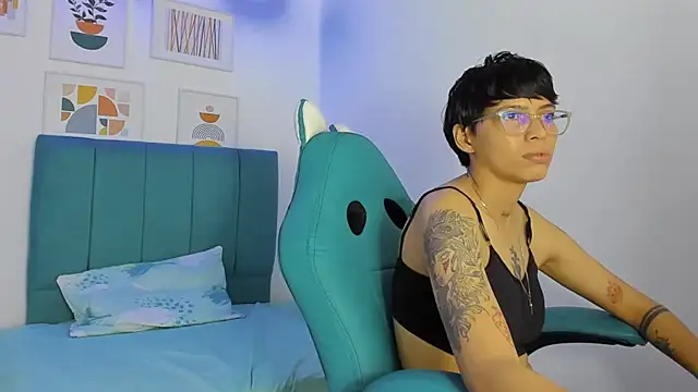 ivyheat3 Chat XXX live