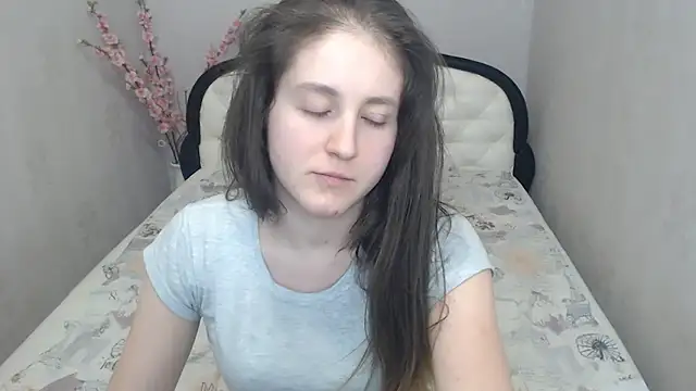 Chat +18 de Holliy_Cooper ao vivo